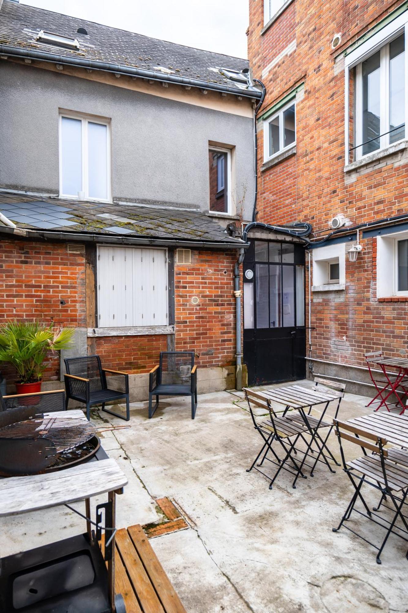 סרן Studio Cosy Rdc, Calme Avec Cour Exterieure מראה חיצוני תמונה
